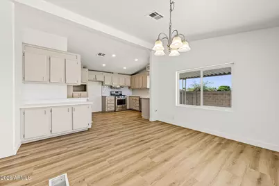 12839 W Lundberg Street, Surprise, AZ 85378 - Photo 9