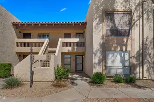 8651 E Royal Palm Rd, Scottsdale, AZ 85258 - Photo 35