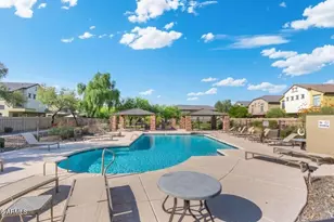 2725 E Mine Creek Rd, Phoenix, AZ 85024 - Photo 17