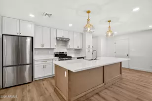 10856 W Oakmont Dr, Sun City, AZ 85351 - Photo 3