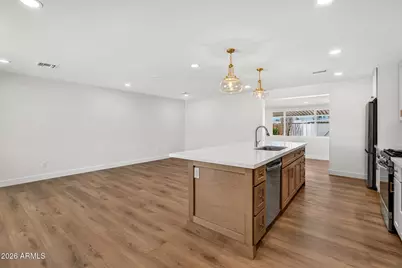 10856 W Oakmont Drive, Sun City, AZ 85351 - Photo 9