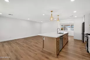 10856 W Oakmont Dr, Sun City, AZ 85351 - Photo 9