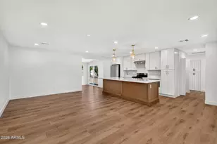 10856 W Oakmont Dr, Sun City, AZ 85351 - Photo 5