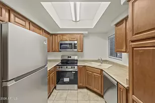7008 E Gold Dust Ave, Paradise Valley, AZ 85253 - Photo 5
