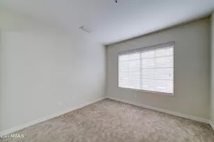 1633 E Lakeside Dr, Gilbert, AZ 85234 - Photo 15