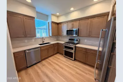 17850 N 68th Street #1006, Phoenix, AZ 85054 - Photo 9