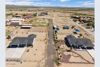 201Xx W Peakview Road #-, Wittmann, AZ 85361 - Photo 1