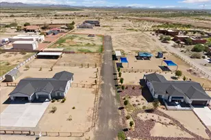 20100 W Peak View Rd, Wittmann, AZ 85361 - Photo 1