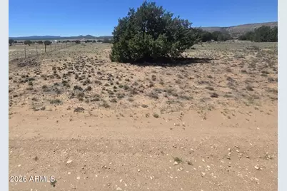 53308 N Biltmore Drive #448, Seligman, AZ 86337 - Photo 5
