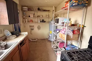 731 E South Mountain Ave, Phoenix, AZ 85042 - Photo 11