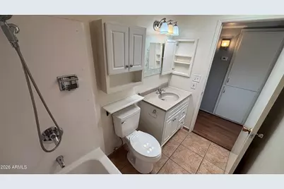 10537 W Coggins Drive, Sun City, AZ 85351 - Photo 11