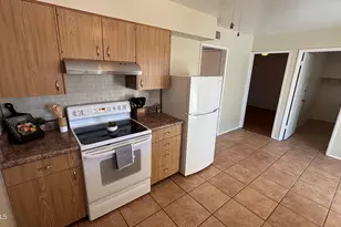 10537 W Coggins Dr, Sun City, AZ 85351 - Photo 7