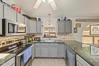 96 W Dexter Way, San Tan Valley, AZ 85143 - Photo 3
