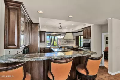 8129 N 54th Street N, Paradise Valley, AZ 85253 - Photo 13