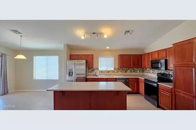 15213 N Luna Street, El Mirage, AZ 85335 - Photo 9