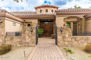 1701 S Jay Pl, Chandler, AZ 85286 - Photo 3