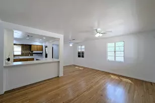 2443 E Earll Dr, Phoenix, AZ 85016 - Photo 11
