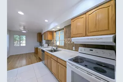 2443 E Earll Drive #1, Phoenix, AZ 85016 - Photo 17