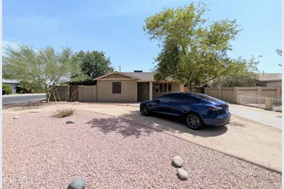 2443 E Earll Drive #1, Phoenix, AZ 85016 - Photo 3