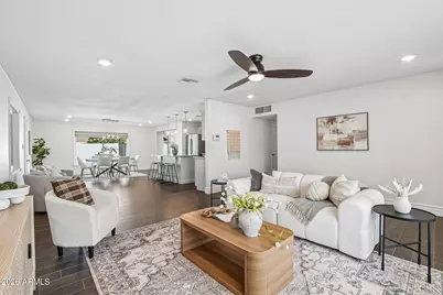 8512 E Edgemont Avenue, Scottsdale, AZ 85257 - Photo 5