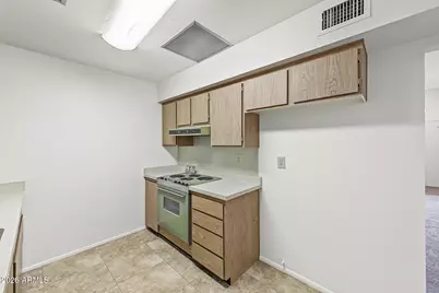 13092 N 100th Avenue, Sun City, AZ 85351 - Photo 11