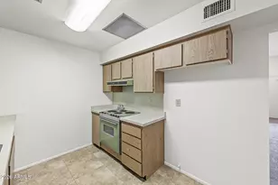 13092 N 100th Ave, Sun City, AZ 85351 - Photo 11