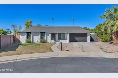 2247 S Emerson Circle, Mesa, AZ 85210 - Photo 1