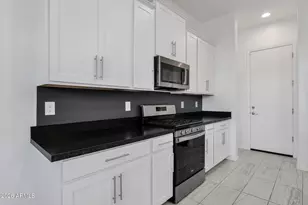 3091 S Soho Ln, Chandler, AZ 85286 - Photo 13