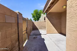 222 W Brown Rd, Mesa, AZ 85201 - Photo 41