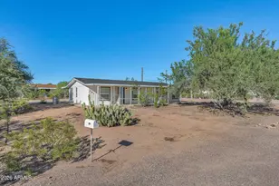 182 E 18th Ln E, Apache Junction, AZ 85119 - Photo 1