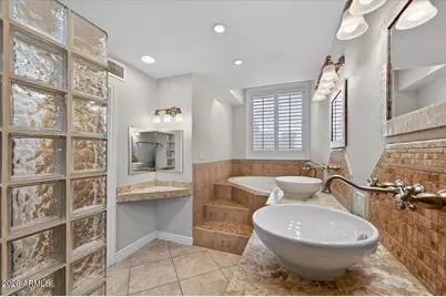 5750 N 10th Street #5, Phoenix, AZ 85014 - Photo 17