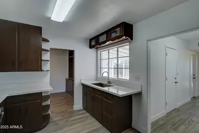 709 W 2nd Place, Mesa, AZ 85201 - Photo 11