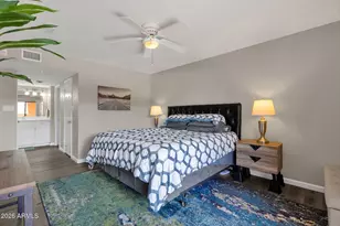 12222 N Paradise Vlg Pkwy S, Phoenix, AZ 85032 - Photo 11