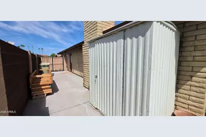 5201 W Royal Palm Road, Glendale, AZ 85302 - Photo 29