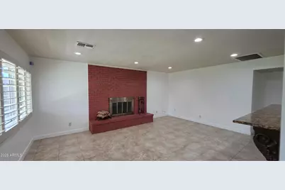 5201 W Royal Palm Road, Glendale, AZ 85302 - Photo 9