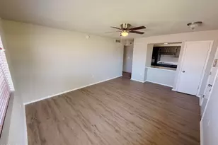 10345 W Peoria Ave, Sun City, AZ 85351 - Photo 5