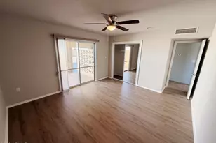 10345 W Peoria Ave, Sun City, AZ 85351 - Photo 13