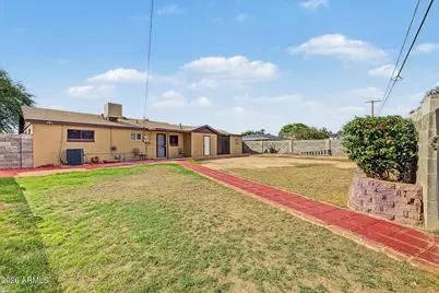 8307 N 29th Avenue, Phoenix, AZ 85051 - Photo 21