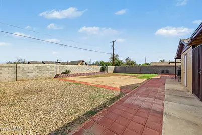 8307 N 29th Avenue, Phoenix, AZ 85051 - Photo 25