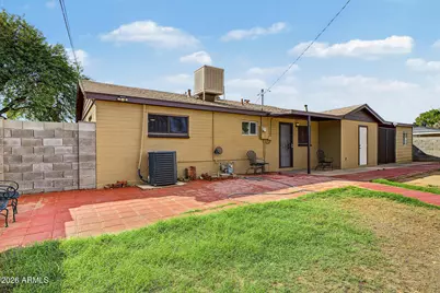 8307 N 29th Avenue, Phoenix, AZ 85051 - Photo 23