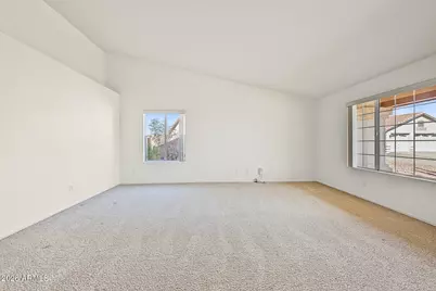 20832 N 109th Drive, Peoria, AZ 85373 - Photo 5