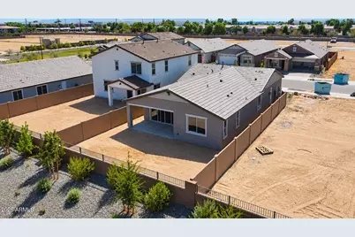 8032 W Eaton Road, Phoenix, AZ 85035 - Photo 3