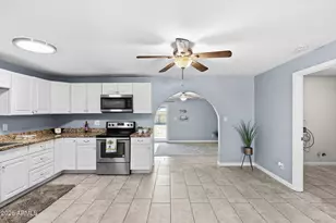 6919 W Cypress St, Phoenix, AZ 85035 - Photo 17