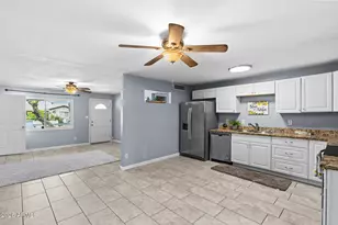 6919 W Cypress St, Phoenix, AZ 85035 - Photo 11