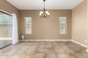 560 E Rainbow Dr, Chandler, AZ 85249 - Photo 13