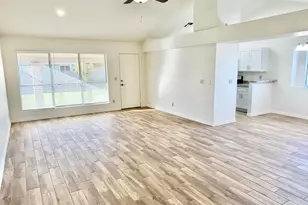 7145 W Sierra Vista Dr, Glendale, AZ 85303 - Photo 9