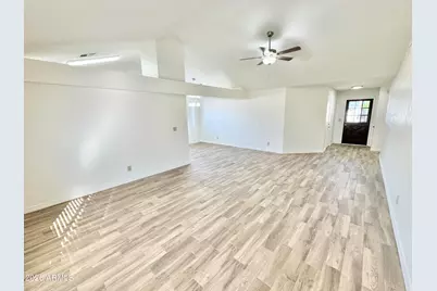 7145 W Sierra Vista Drive, Glendale, AZ 85303 - Photo 11