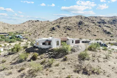 3731 E Fawn Drive, Phoenix, AZ 85042 - Photo 1