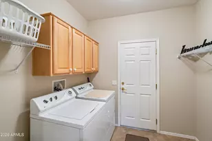 18658 N Paloma Ct, Surprise, AZ 85387 - Photo 33