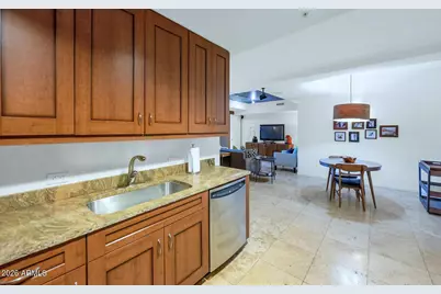 7157 E Rancho Vista Drive #1004, Scottsdale, AZ 85251 - Photo 11
